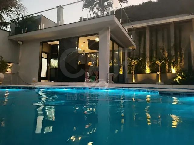 Casa com 480m² 3 quartos e 2 banheiros, à venda, no bairro Dos Ortizes em Valinhos