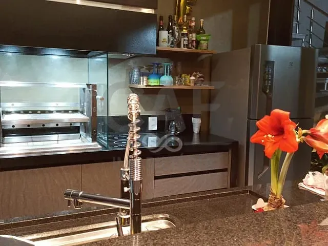 Casa com 480m² 3 quartos e 2 banheiros, à venda, no bairro Dos Ortizes em Valinhos