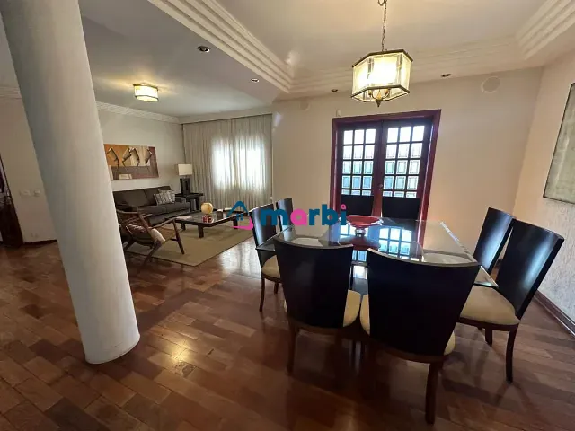 Casa com 468m² 3 quartos e 5 banheiros, à venda, no bairro Vila São Pedro em Americana