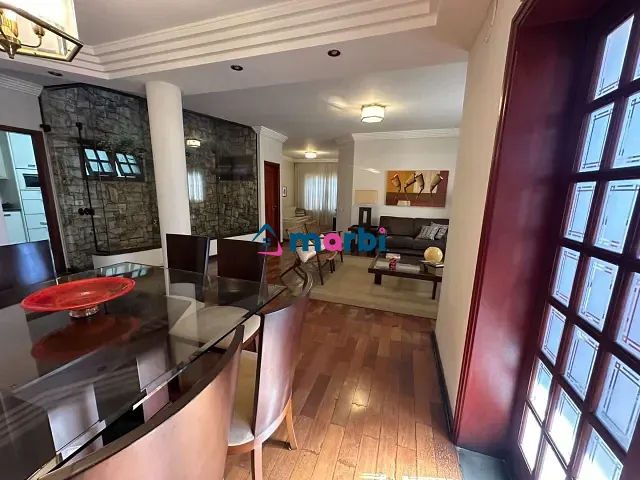 Casa com 468m² 3 quartos e 5 banheiros, à venda, no bairro Vila São Pedro em Americana