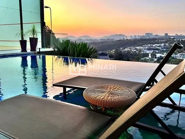 Casa com 1700m² 4 quartos e 6 banheiros, à venda, no bairro Residencial Tamboré em Barueri