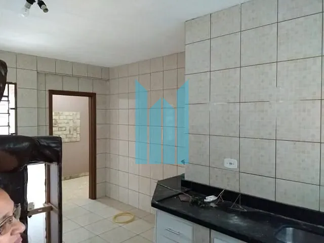 Casa com 272m² 2 quartos e 1 banheiro, à venda, no bairro Jardim Kennedy em Poços de Caldas
