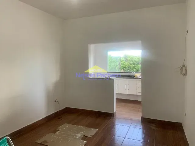 Casa com 289m² 2 quartos e 1 banheiro, à venda, no bairro Centro em Mombuca