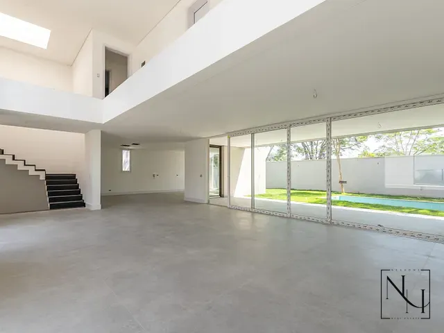 Casa 4 quartos e 7 banheiros, à venda, no bairro Jardim Cordeiro em São Paulo