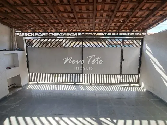 Casa 2 quartos e 1 banheiro, para alugar, no bairro Jardim Mariana I em São José dos Campos