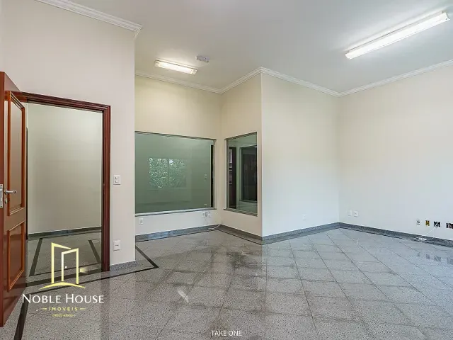 Casa 3 quartos e 4 banheiros, à venda, no bairro Bosque em Vinhedo