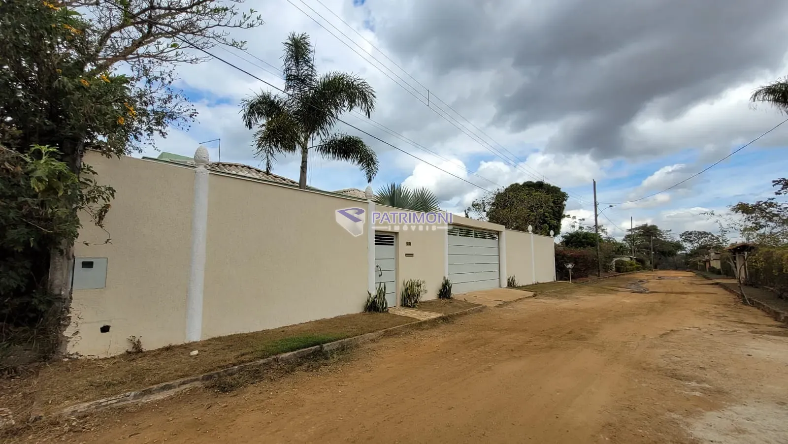 Casa, 4 quartos, 291 m² - Foto 2
