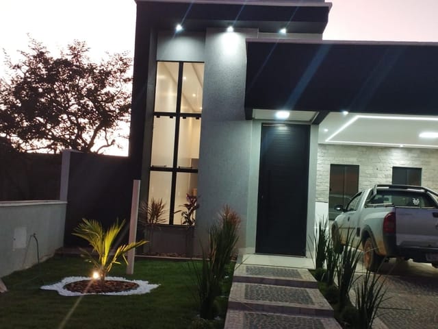 Foto do Casa - Casa com 3 dormitórios à venda, 152 m² por R$ 800.000,00 - Centro - Aragoiânia/GO | Portfolio Imóveis