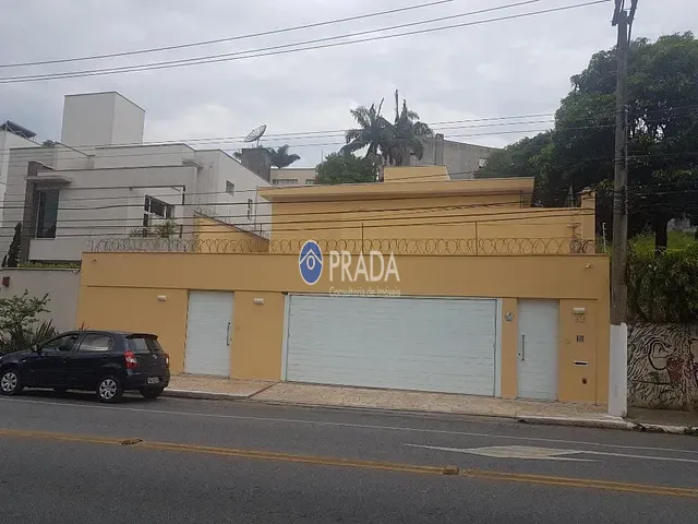 Casa com 555m² 4 quartos e 9 banheiros, à venda, no bairro Vila Madalena em São Paulo