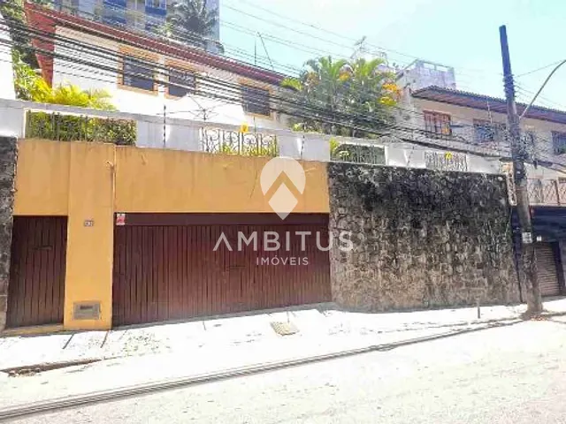 Casa com 425m² 4 quartos e 3 banheiros, à venda, no bairro Graça em Salvador