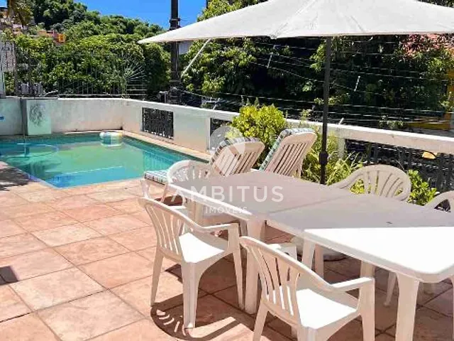 Casa com 425m² 4 quartos e 3 banheiros, à venda, no bairro Graça em Salvador