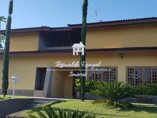 Casa com 1500m² 3 quartos e 5 banheiros, à venda, no bairro Parque Village Castelo em Itu