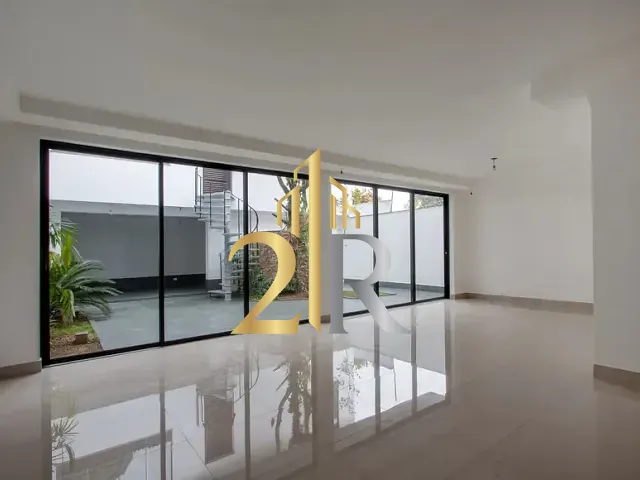 Sobrado com 280m² 3 quartos e 6 banheiros, à venda, no bairro Granja Julieta em São Paulo