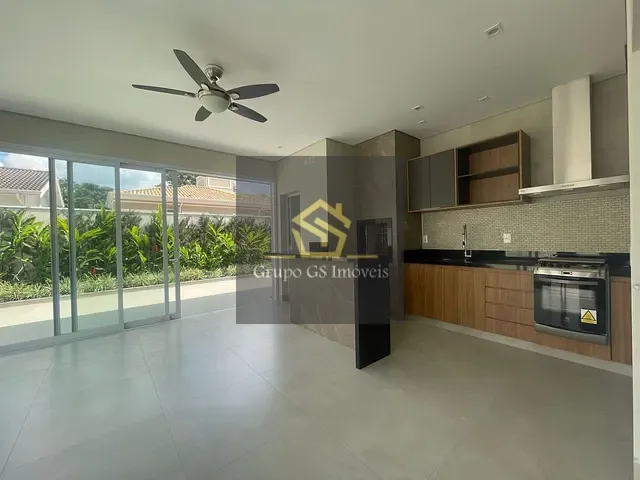 Casa com 300m² 3 quartos e 5 banheiros, à venda, no bairro Jardim Europa em Valinhos