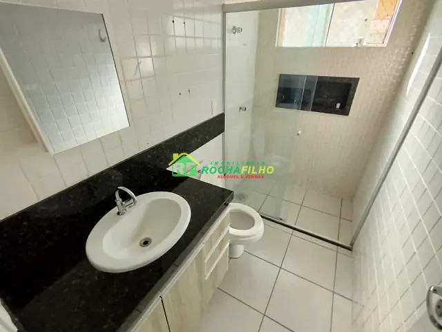 Casa com 183m² 4 quartos e 3 banheiros, para alugar, no bairro Ininga em Teresina