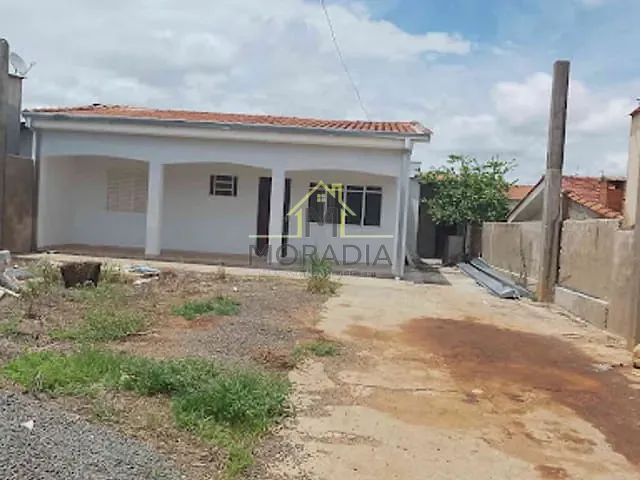 Casa com 360m² 3 quartos e 1 banheiro, à venda, no bairro Jardim Planalto em Guaxupé