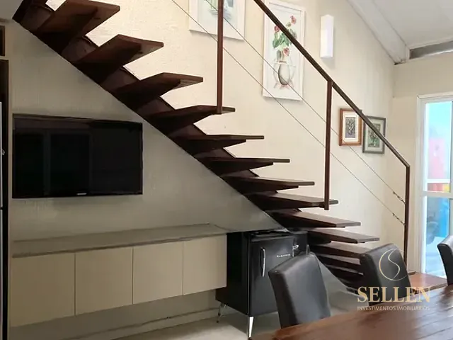 Casa 4 quartos e 1 banheiro, à venda, no bairro Cristal em Porto Alegre
