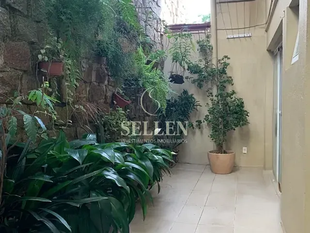 Casa 4 quartos e 1 banheiro, à venda, no bairro Cristal em Porto Alegre