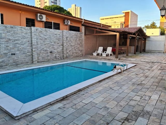 Casa com 832m² 4 quartos e 5 banheiros, à venda, no bairro Bairro dos Estados em João Pessoa