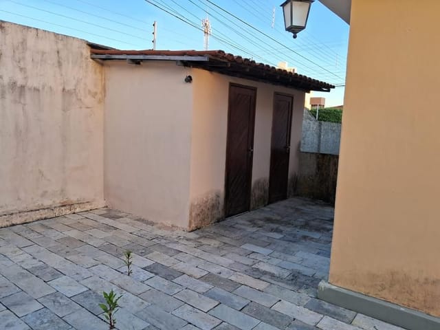 Casa com 832m² 4 quartos e 5 banheiros, à venda, no bairro Bairro dos Estados em João Pessoa