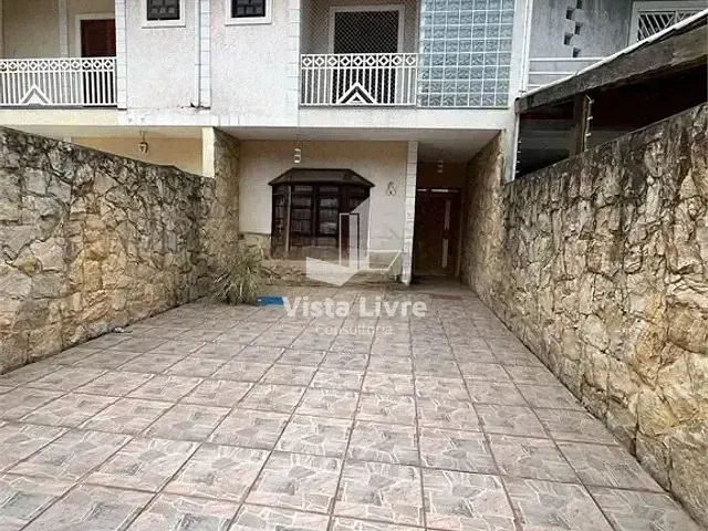 Casa com 125m² 4 quartos e 4 banheiros, à venda, no bairro Jardim Zaira em Guarulhos