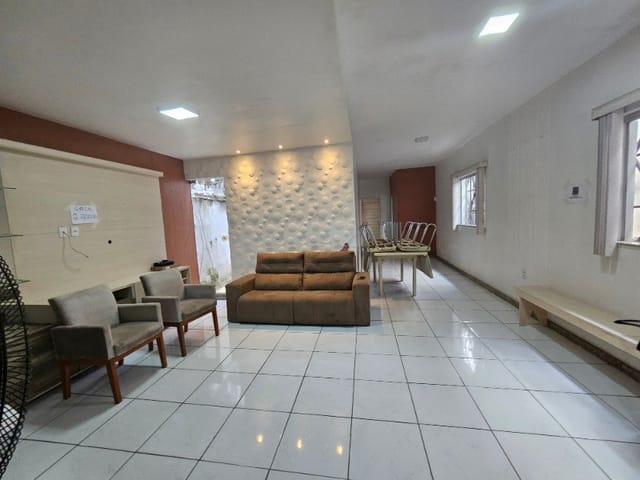 Foto do Casa - Excelente casa junto a Duque de Caxias, 300M² | Salomão Mendes Imóveis