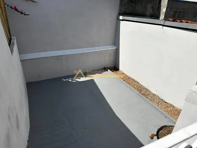 Casa com 150m² 2 quartos e 1 banheiro, à venda, no bairro Vila Santa Rosa em Jundiaí