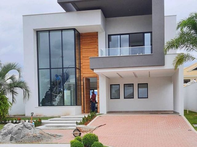 Casa com 400m² 5 quartos e 7 banheiros, à venda, no bairro BARRA DA TIJUCA em Rio de Janeiro