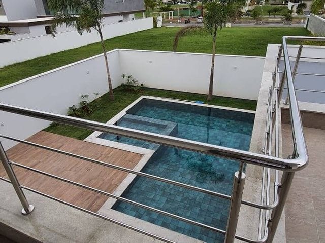 Casa com 400m² 5 quartos e 7 banheiros, à venda, no bairro BARRA DA TIJUCA em Rio de Janeiro