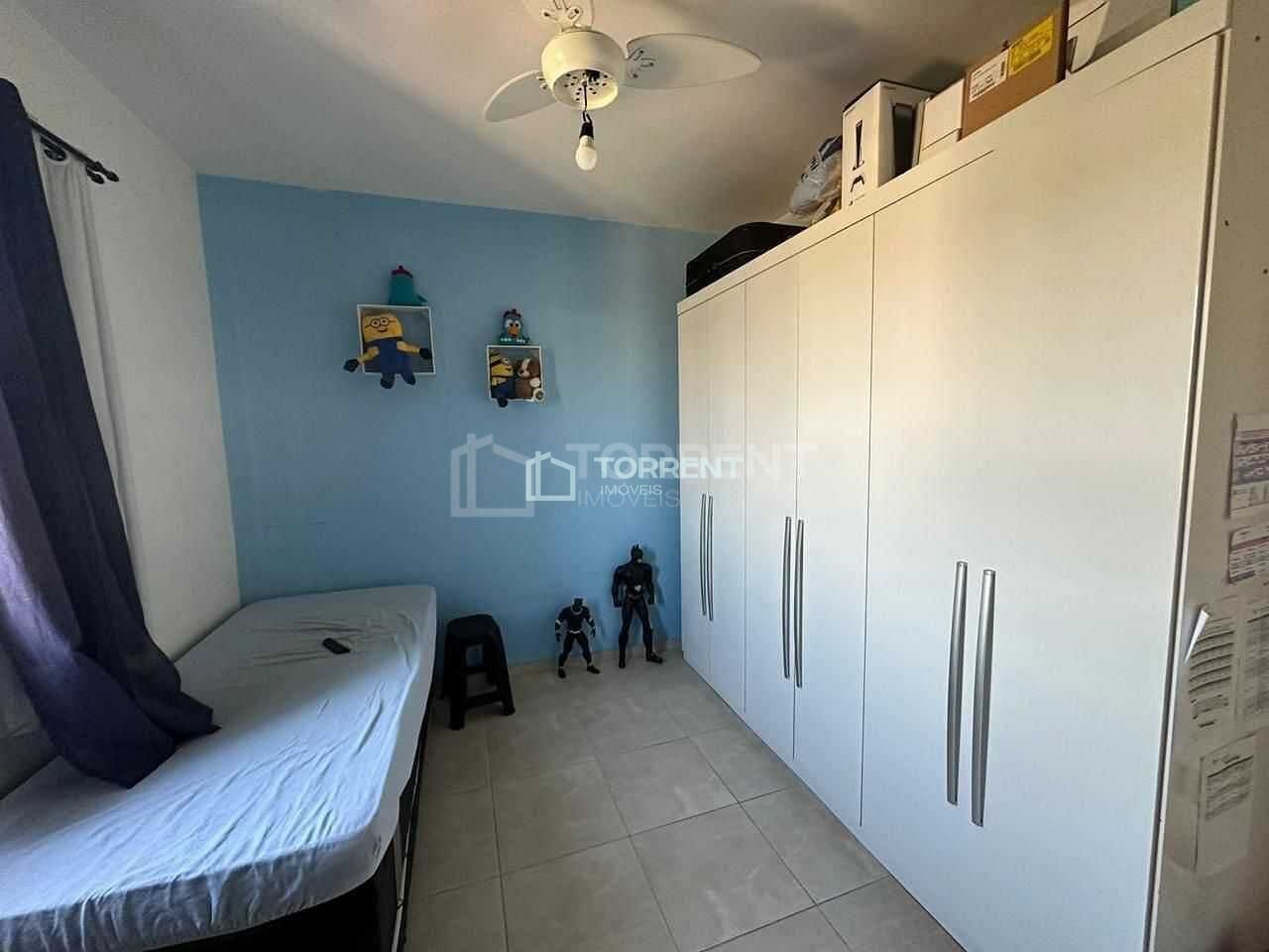 Casa à venda com 2 quartos, 100m² - Foto 15