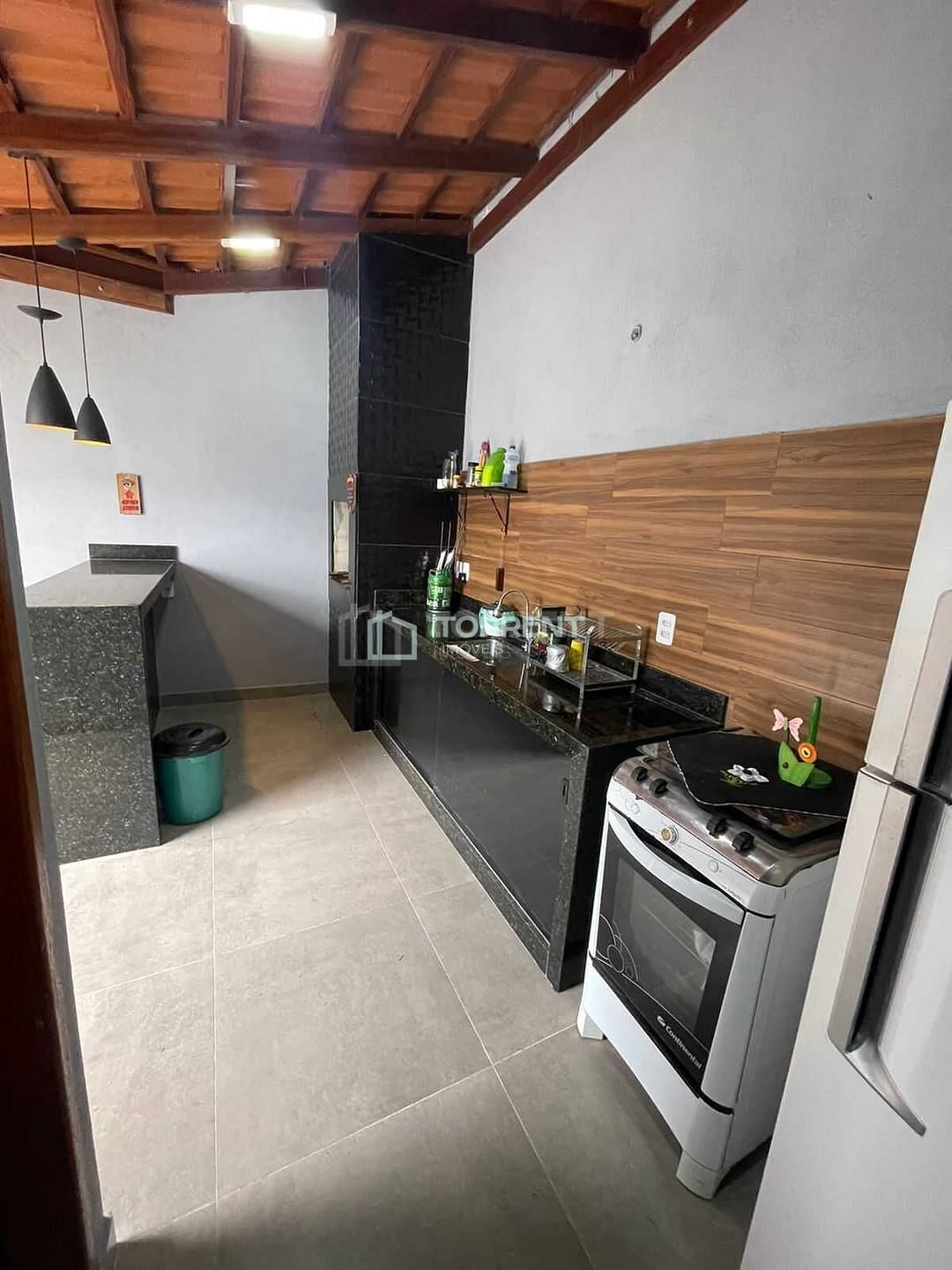 Casa à venda com 2 quartos, 100m² - Foto 12