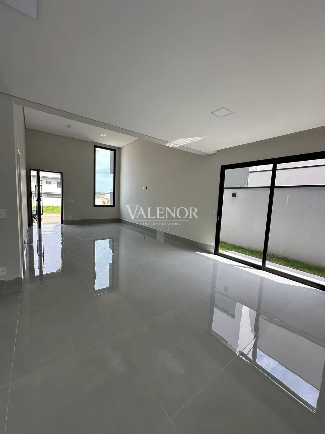 Casa, 3 quartos, 360 m² - Foto 4