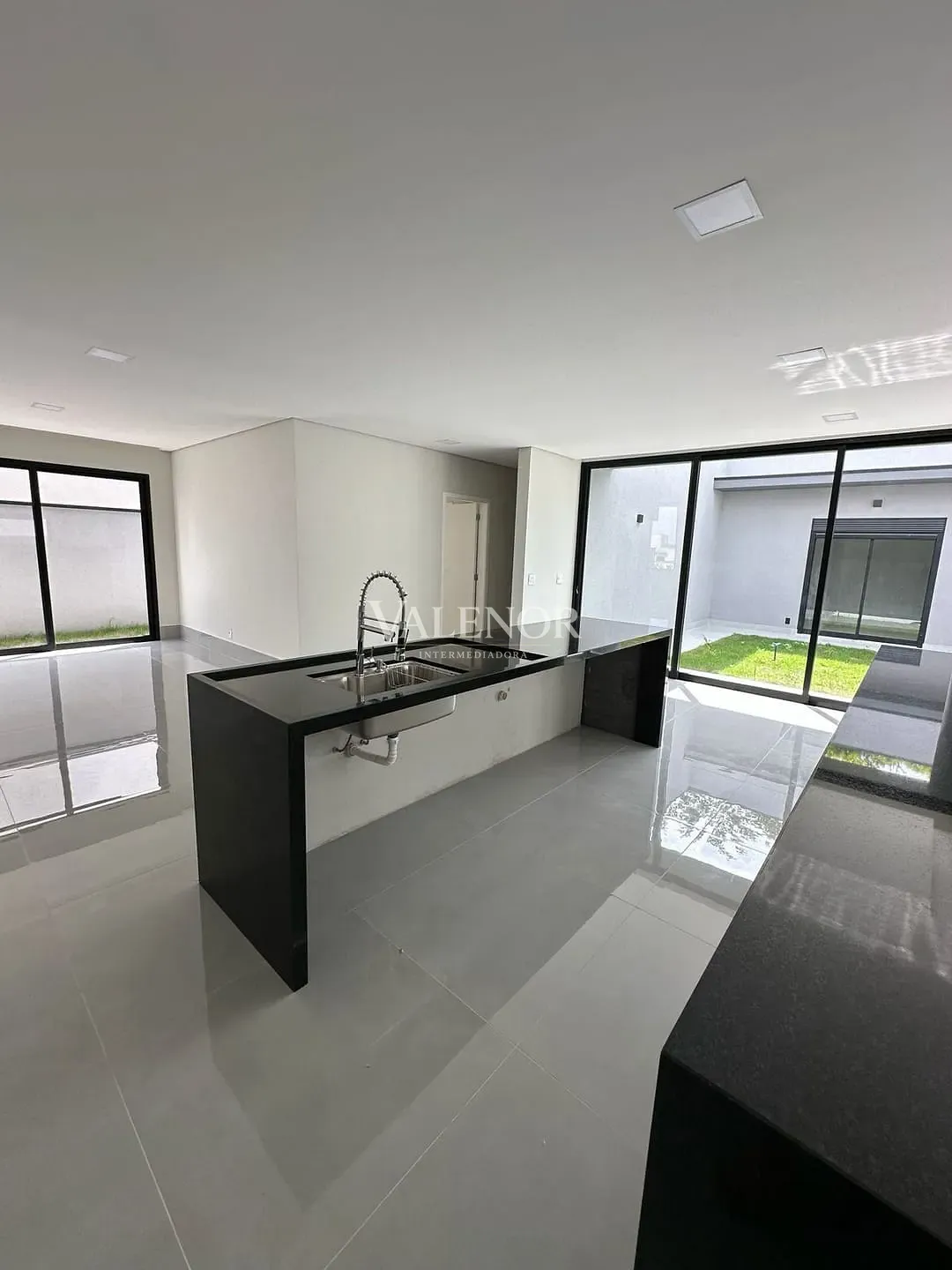 Casa, 3 quartos, 360 m² - Foto 11