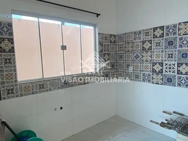 Casa com 300m² 2 quartos e 2 banheiros, à venda, no bairro Residencial Boungainvile em Sinop