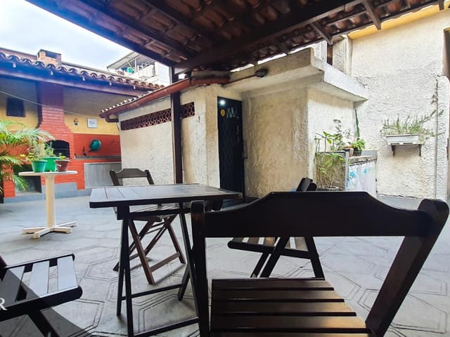 Casa com 350m² 4 quartos e 3 banheiros, à venda, no bairro Penha em Rio de Janeiro