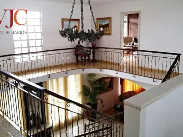 Casa com 700m² 5 quartos e 4 banheiros, à venda, no bairro Itaguaçu em Florianópolis