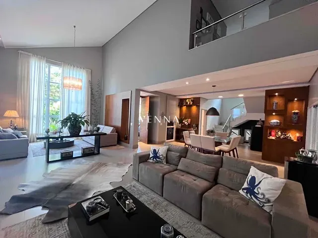 Casa com 500m² 4 quartos e 4 banheiros, à venda, no bairro Esperança em Londrina