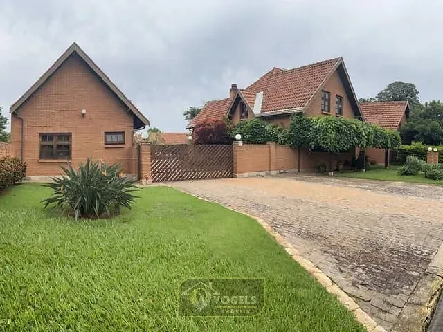 Casa 4 quartos e 5 banheiros, à venda, no bairro Villa de Holanda em Holambra