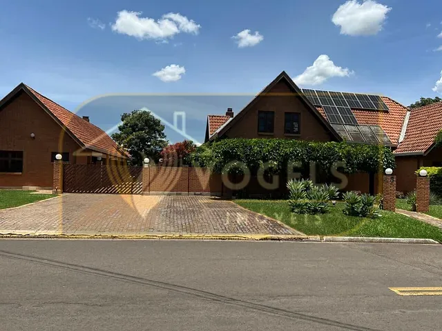 Casa 4 quartos e 5 banheiros, à venda, no bairro Villa de Holanda em Holambra