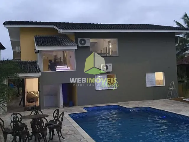 Casa com 588m² 5 quartos e 4 banheiros, à venda, no bairro Morada da Praia em Bertioga