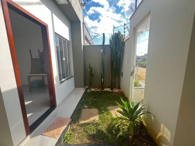 Casa 2 quartos e 3 banheiros, à venda, no bairro CAIÇARA em Itaperuna