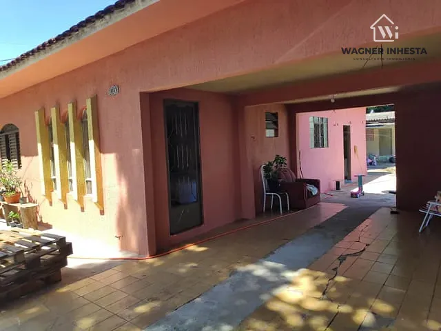 Casa com 360m² 2 quartos e 1 banheiro, à venda, no bairro Parque Avenida em Maringá