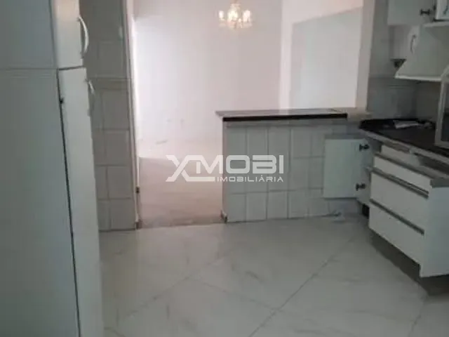 Casa com 320m² 3 quartos e 2 banheiros, à venda, no bairro Vila Progresso em Jundiaí
