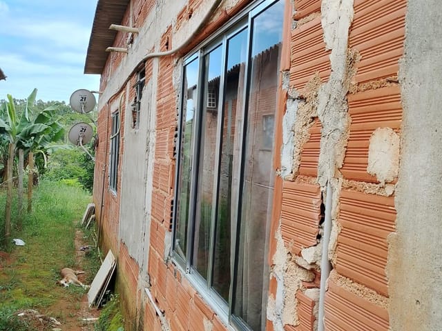 Casa com 850m² 3 quartos e 1 banheiro, à venda, no bairro Toca do Coelho em Cordeiro