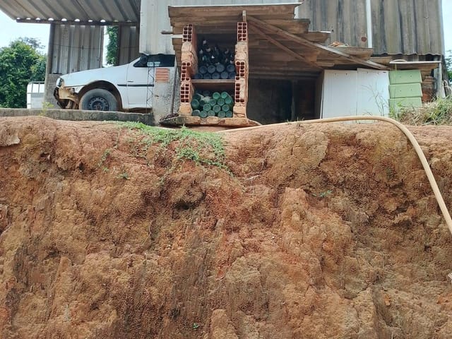 Casa com 850m² 3 quartos e 1 banheiro, à venda, no bairro Toca do Coelho em Cordeiro