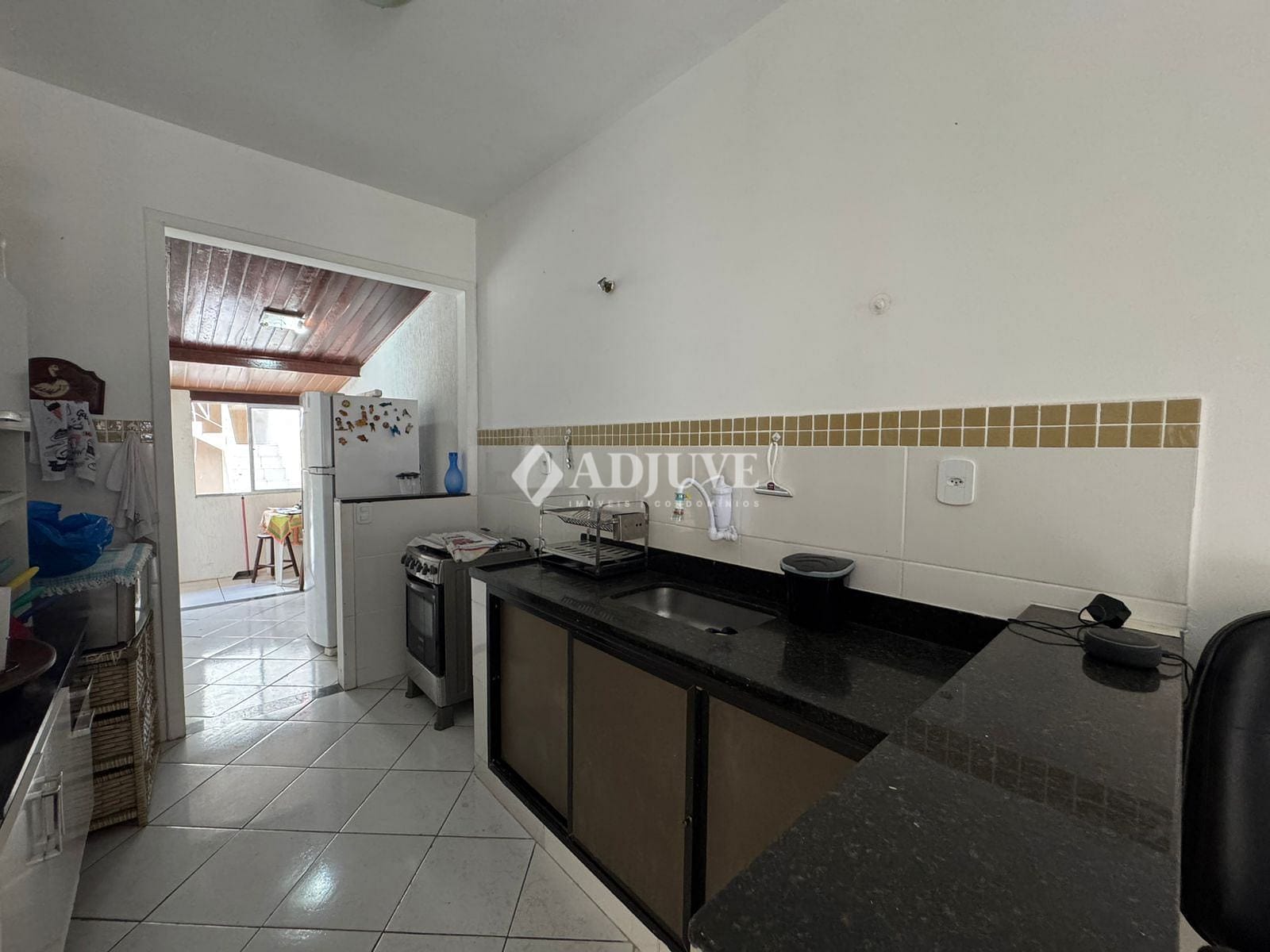 Casa à venda com 3 quartos, 69m² - Foto 10