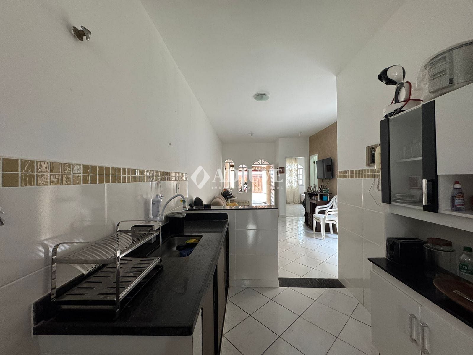 Casa à venda com 3 quartos, 69m² - Foto 11
