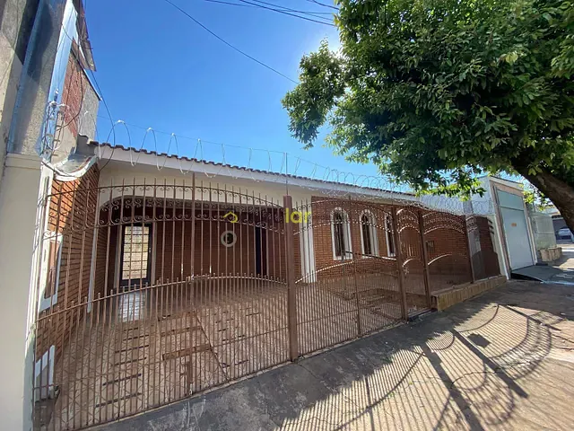 Casa com 242m² 3 quartos e 3 banheiros, à venda, no bairro Vila Souto em Bauru