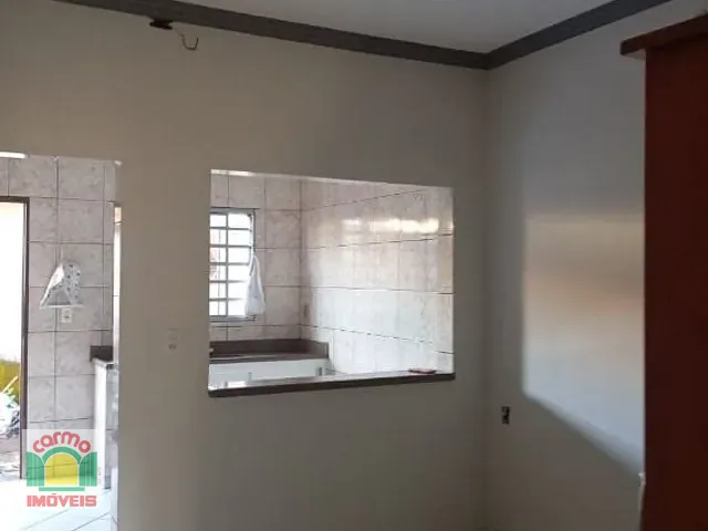 Casa com 360m² 3 quartos e 2 banheiros, à venda, no bairro Vila Santa Maria de Nazareth em Anápolis