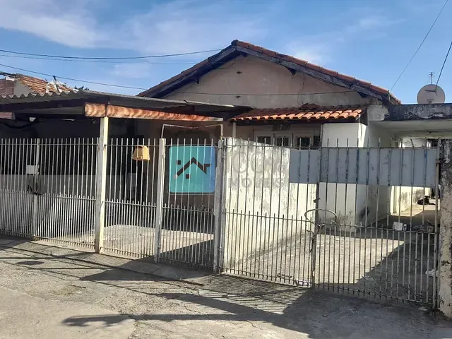 Casa com 300m² 2 quartos e 1 banheiro, à venda, no bairro Parque Industrial em São José dos Campos